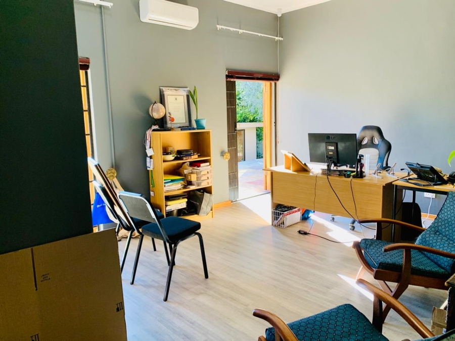 4 Bedroom Property for Sale in Waverley Free State